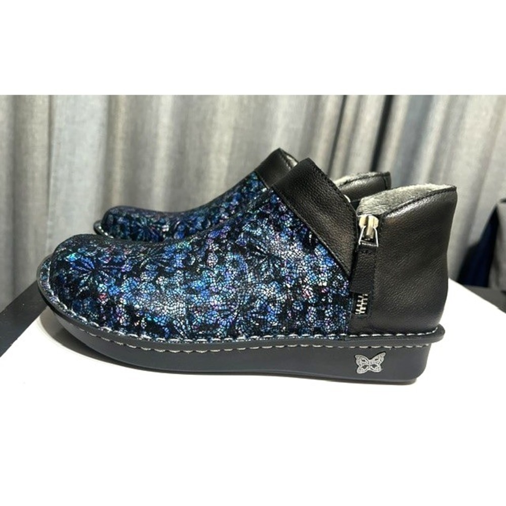 NWOT Alegria Iridescent Butterfly Print Women 6.5 Side Zip Comfort Ankle Shoes